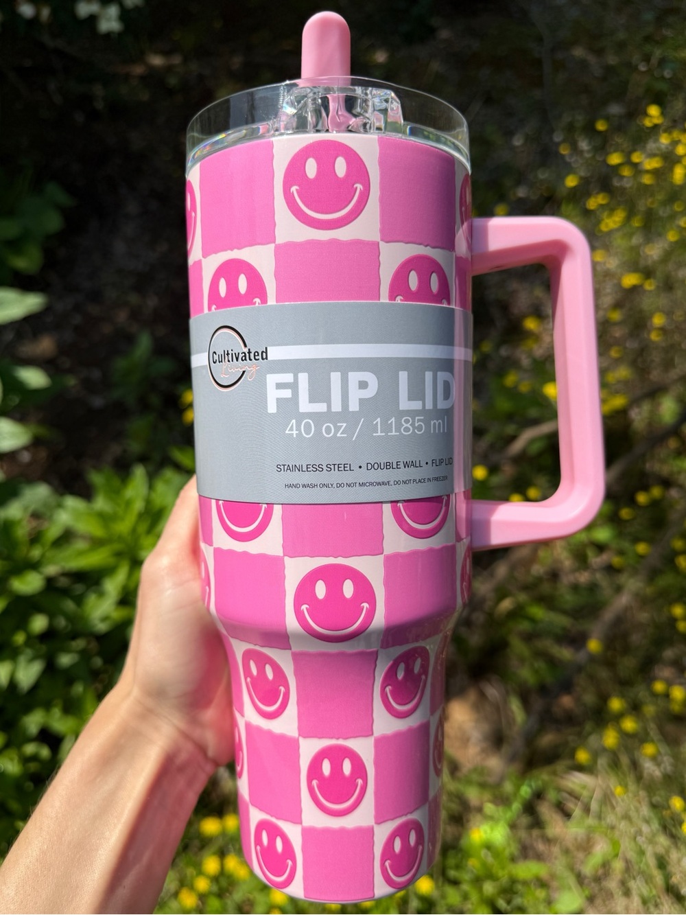 . Cultivated Living Pink Checkered Smiley Face Flip Lid Cold Cup/Tumbler 40oz